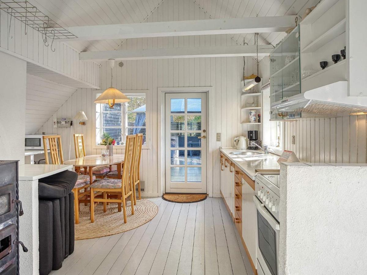 6 Person Holiday Home In R Dby Rødby Eksteriør bilde