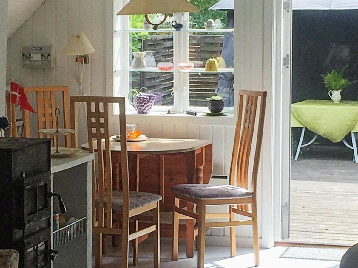 6 Person Holiday Home In R Dby Rødby Eksteriør bilde